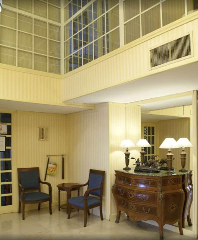 Hrc Hotel Мадрид Экстерьер фото