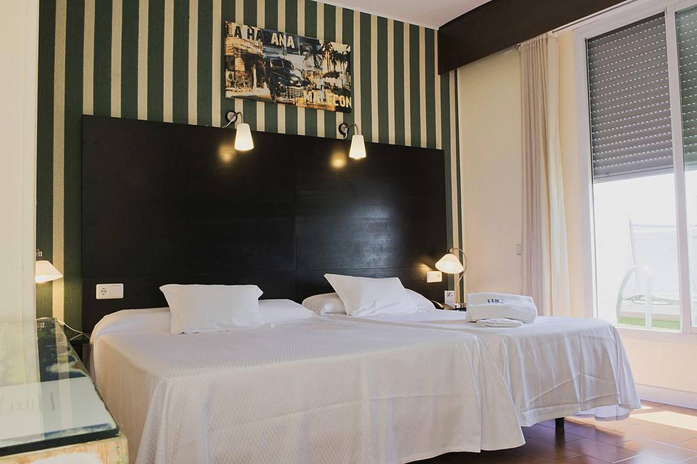 Hrc Hotel Мадрид Экстерьер фото