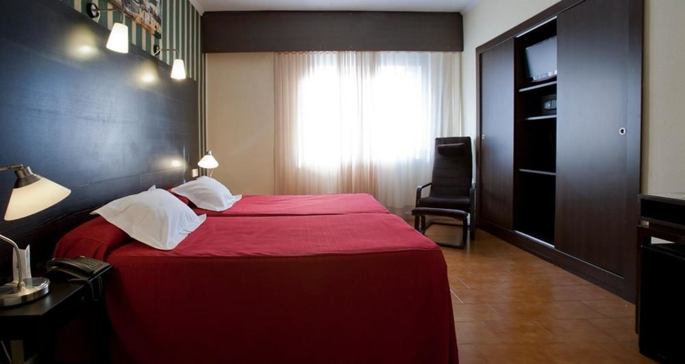 Hrc Hotel Мадрид Экстерьер фото
