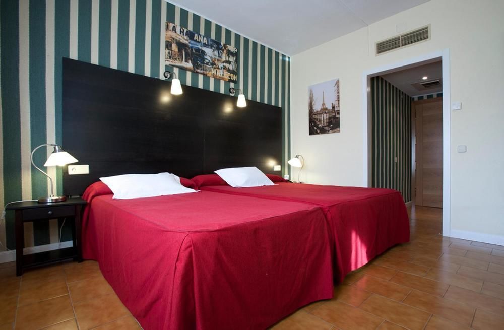 Hrc Hotel Мадрид Экстерьер фото